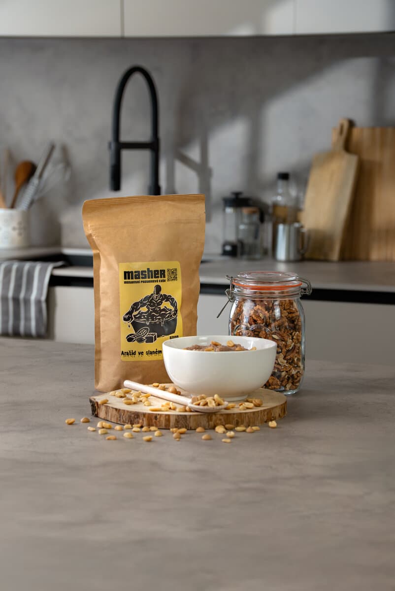 Arašíd ve slaném karamelu